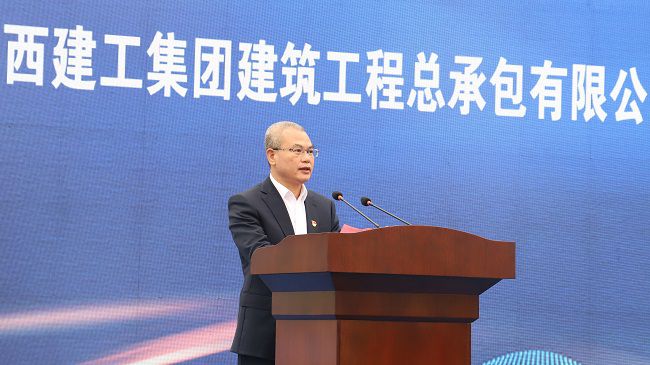 鄧少新致辭。楊鈺 攝（修圖）.jpg