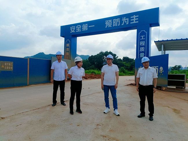 項(xiàng)目檢查現(xiàn)場(chǎng)。周新淳 攝（修圖）.jpg